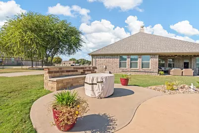 8901 Hillview Drive, Godley, TX 76044 - Photo 29