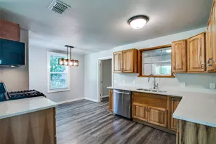 606 W High St, Terrell, TX 75160 - Photo 9