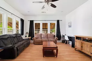 403 Monroe, Deport, TX 75434 - Photo 5