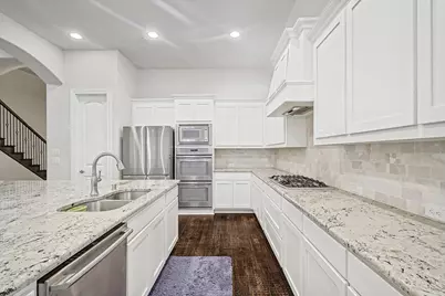2812 Cedar Elm Drive, Carrollton, TX 75010 - Photo 9