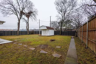 2540 Prichard Lane, Dallas, TX 75227 - Photo 21