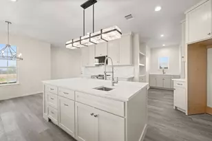 828 Mallard Pointe Dr, Grand Prairie, TX 75104 - Photo 11