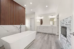 828 Mallard Pointe Dr, Grand Prairie, TX 75104 - Photo 21