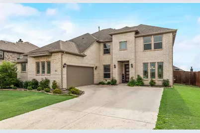 1042 Elmwood Drive, Justin, TX 76247 - Photo 3