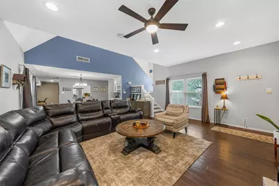 146 Pleasant Grove Lane, Waco, TX 76712 - Photo 5