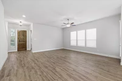 163 McCartt Drive, Lewisville, TX 75067 - Photo 9
