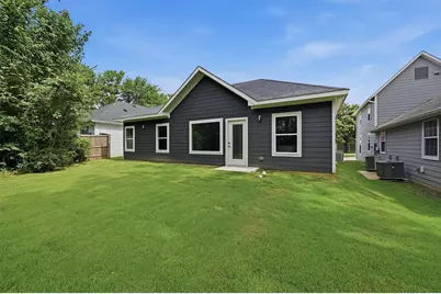 110 W Hull Street, Denison, TX 75021 - Photo 31