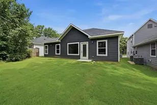 110 W Hull St, Denison, TX 75021 - Photo 31