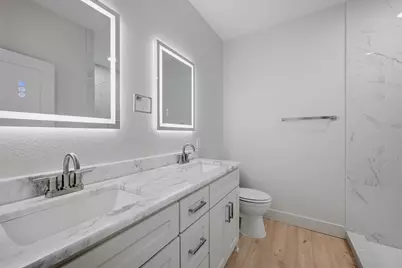 110 W Hull Street, Denison, TX 75021 - Photo 25