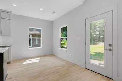 110 W Hull Street, Denison, TX 75021 - Photo 9