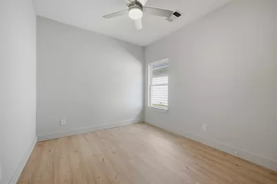 110 W Hull Street, Denison, TX 75021 - Photo 29