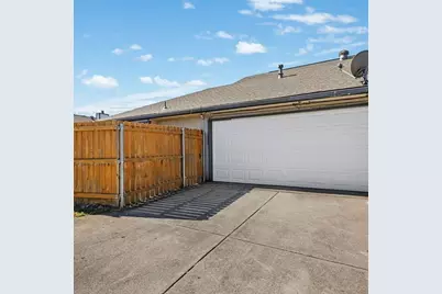 4049 Saint Christopher Lane, Dallas, TX 75287 - Photo 17