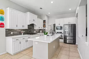 837 Moss Cliff Cir, McKinney, TX 75071 - Photo 11