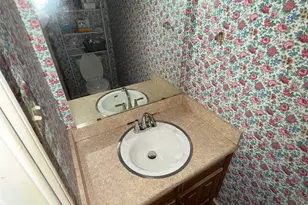 1804 Kingsborough Dr, Arlington, TX 76015 - Photo 15
