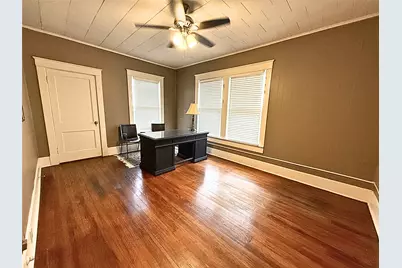 806 W 7th Avenue, Corsicana, TX 75110 - Photo 17