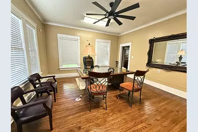 806 W 7th Avenue, Corsicana, TX 75110 - Photo 11