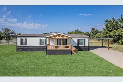 105 Beaver Creek Drive, Azle, TX 76020 - Photo 3