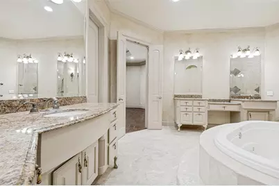 5511 Clermont Court, Colleyville, TX 76034 - Photo 19
