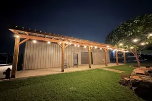 9221 Avery Ranch Way, Justin, TX 76247 - Photo 33