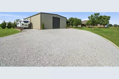 9221 Avery Ranch Way, Justin, TX 76247 - Photo 37