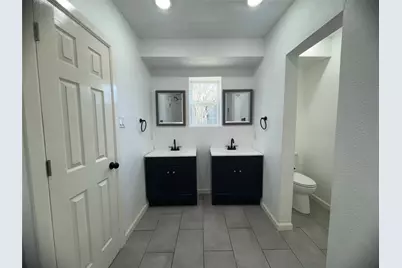 607 E Monterey Street, Denison, TX 75021 - Photo 17