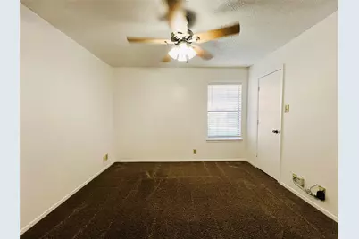 929 W Hickory Street #A5, Denton, TX 76201 - Photo 13