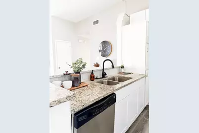 600 Benedict Lane, Arlington, TX 76002 - Photo 3