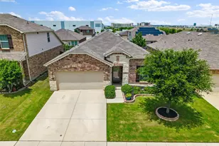 2341 Parda Alpina Ln, Fort Worth, TX 76131 - Photo 33