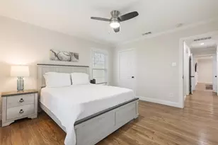 4535 Calmont Ave, Fort Worth, TX 76107 - Photo 15