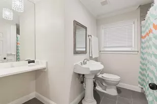 4535 Calmont Ave, Fort Worth, TX 76107 - Photo 17