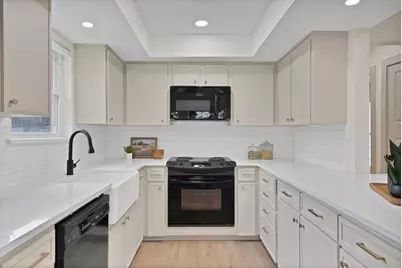 929 Thistle Ridge Lane, Arlington, TX 76017 - Photo 13