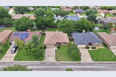 929 Thistle Ridge Lane, Arlington, TX 76017 - Photo 33