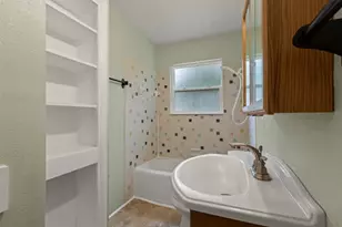 880 Volney Dr, Terrell, TX 75160 - Photo 9
