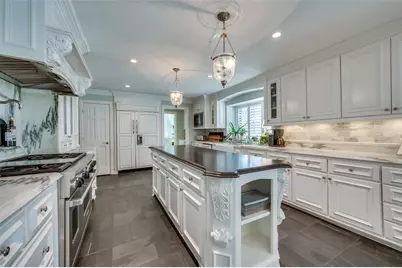 5605 Lobello Drive, Dallas, TX 75229 - Photo 11
