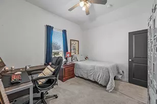 129 Southern Ct, Springtown, TX 76082 - Photo 17