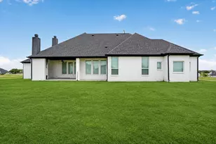 129 Southern Ct, Springtown, TX 76082 - Photo 37