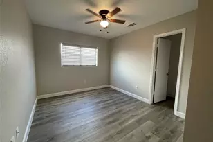 531 Cantebury Park Ln, Ponder, TX 76259 - Photo 5