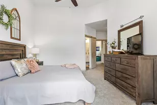 696 N Center St, Arlington, TX 76011 - Photo 15