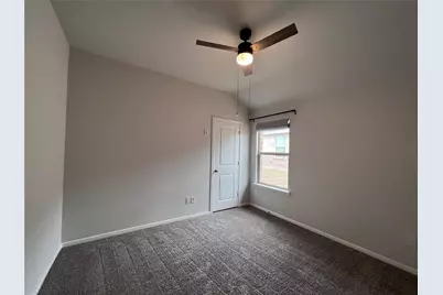 9301 Hill Topper Trail, Fort Worth, TX 76131 - Photo 13