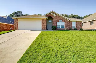 2230 Cancun Dr, Mansfield, TX 76063 - Photo 1