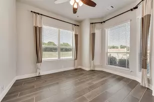 1941 Silverleaf Dr, Glenn Heights, TX 75154 - Photo 3