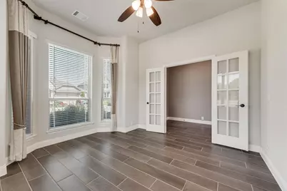 1941 Silverleaf Drive, Glenn Heights, TX 75154 - Photo 9