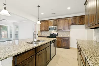 412 Eastland Drive, Lewisville, TX 75056 - Photo 21