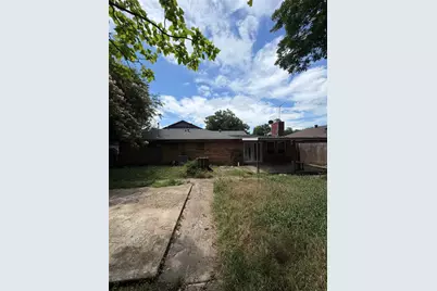 8351 Teresa Drive, Dallas, TX 75217 - Photo 15