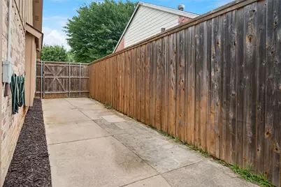 3017 Newcastle Court, Flower Mound, TX 75028 - Photo 25