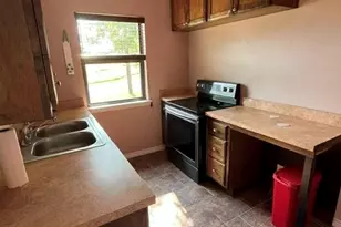 1310 N Mesquite Street N, Goldthwaite, TX 76844 - Photo 19