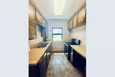 1310 N Mesquite Street N, Goldthwaite, TX 76844 - Photo 17