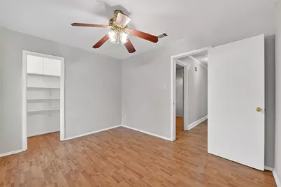910 Kerry Street, Benbrook, TX 76126 - Photo 23