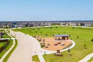 1305 Mill Pl, Aubrey, TX 76227 - Photo 39