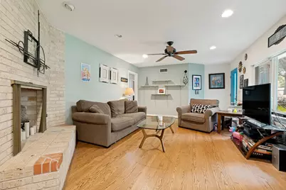 4620 Surf Drive, Dallas, TX 75214 - Photo 5